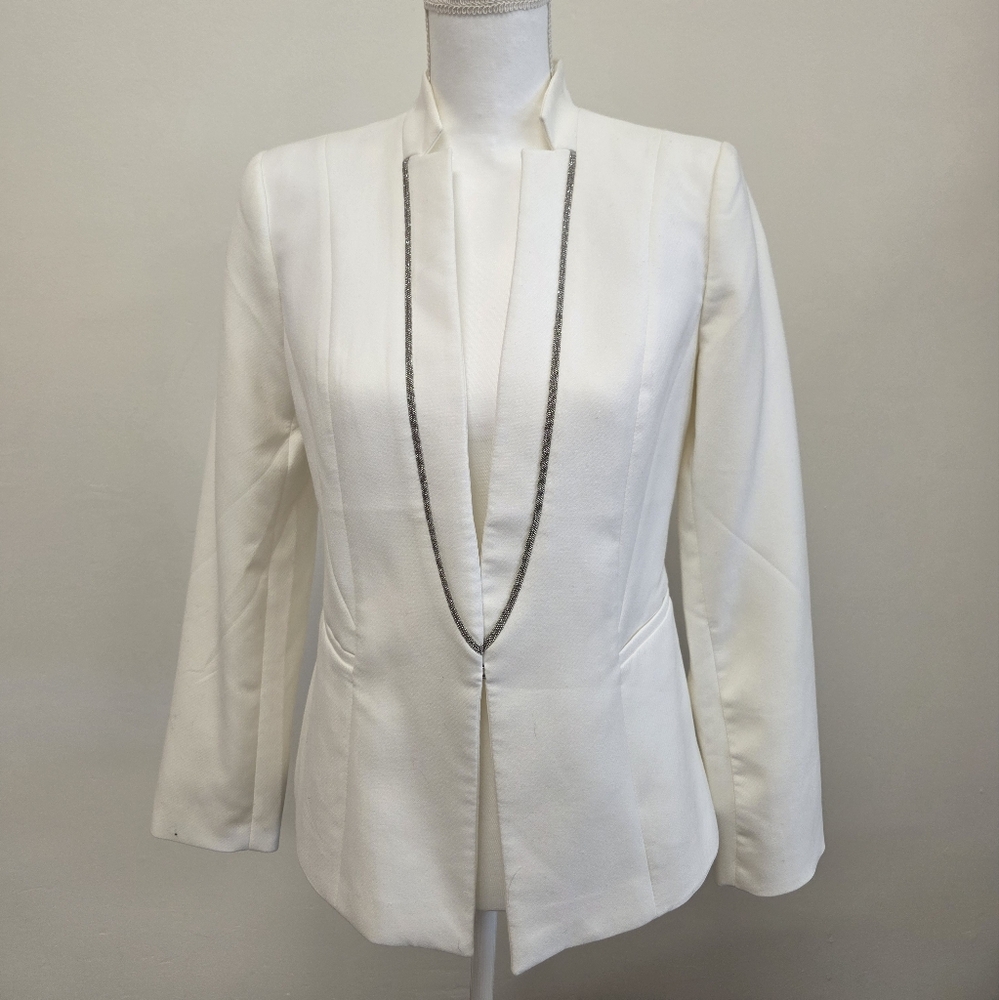 Elegant White Women's Jacket From WHITE HOUSE BLACK MARKET